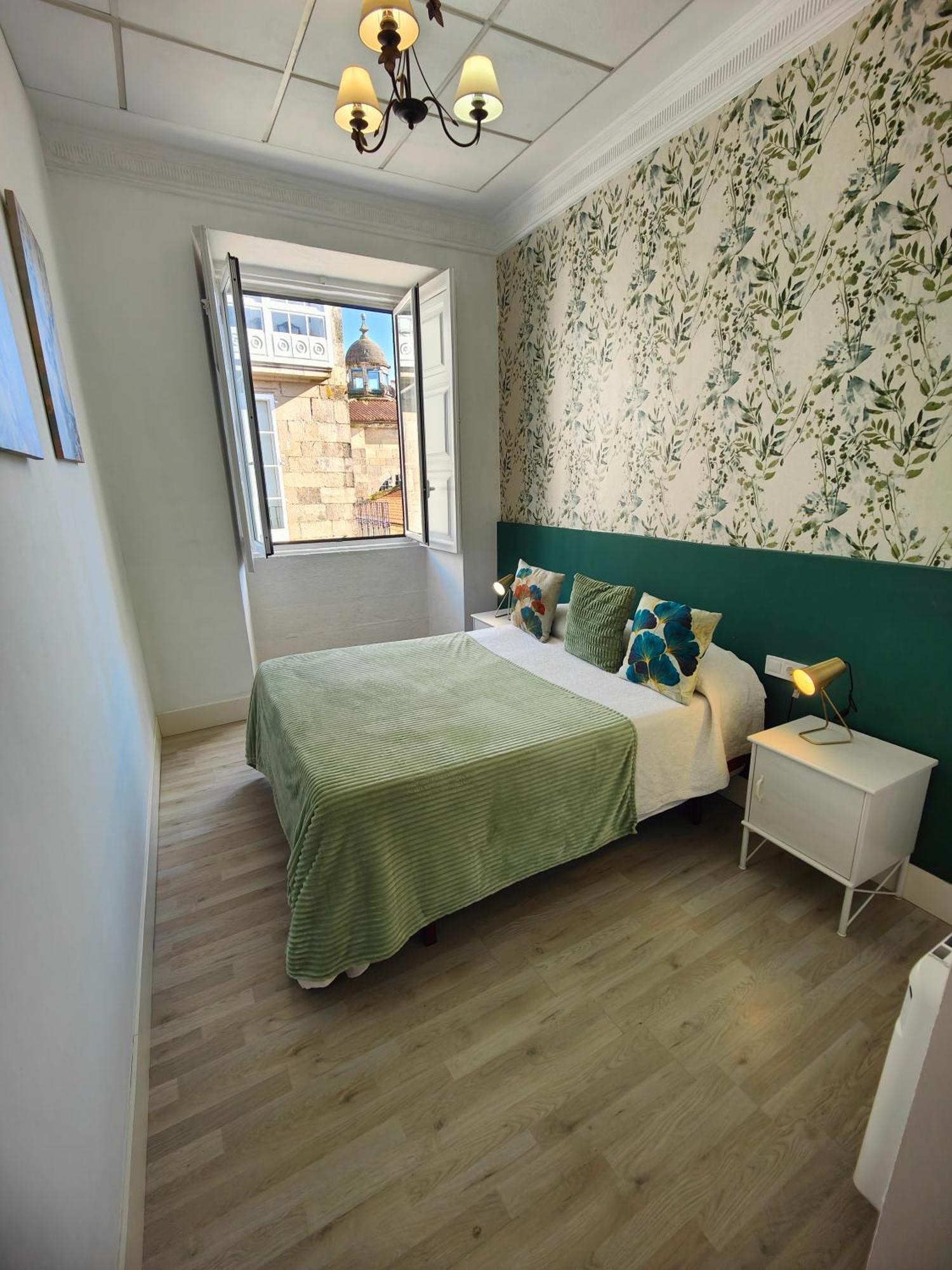 Rua Nova Apartment 28, 3 Dormitorios, Wifi, Ps4 Y Netflix, A 200M Catedral 圣地亚哥－德孔波斯特拉 外观 照片