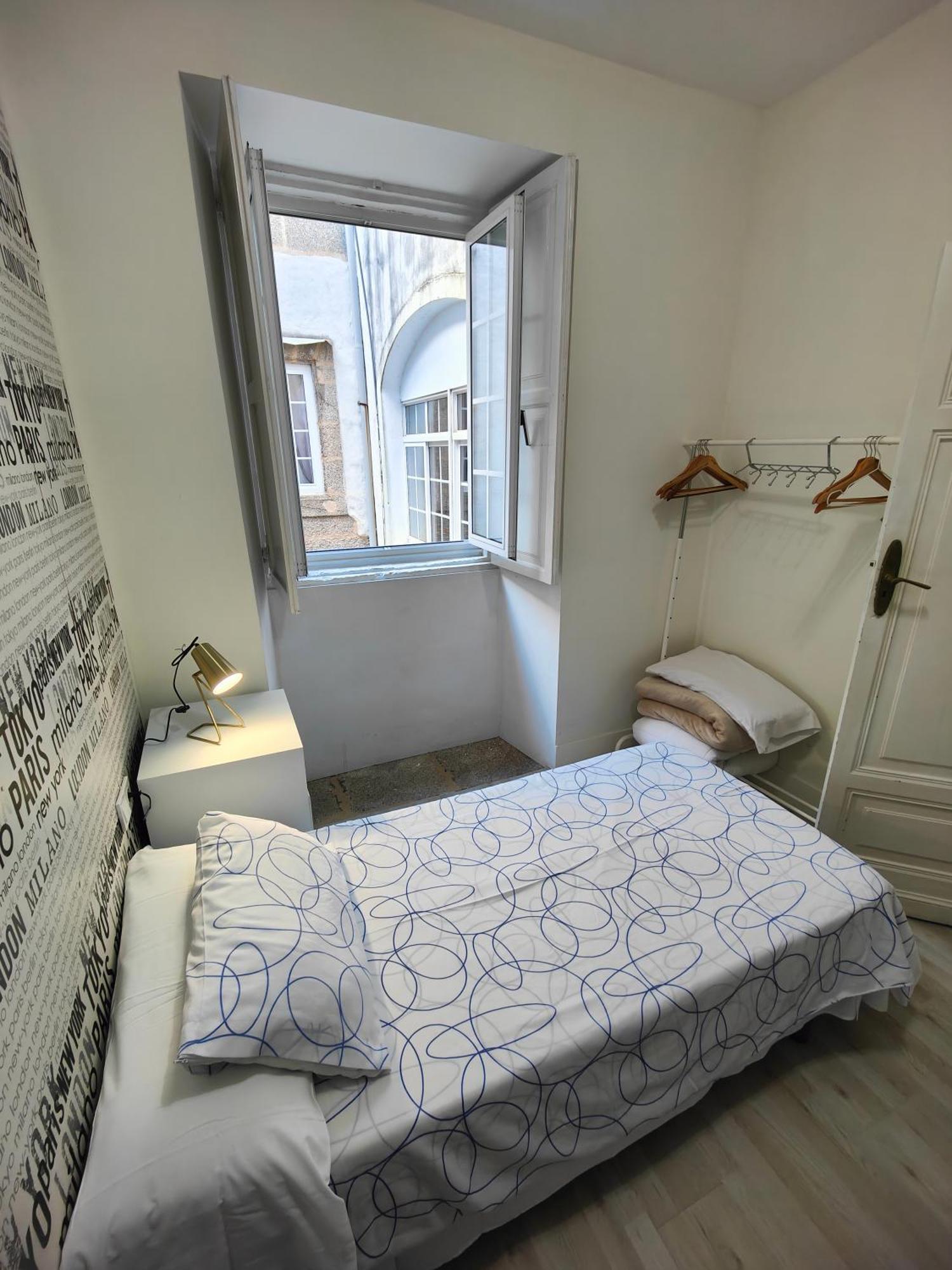 Rua Nova Apartment 28, 3 Dormitorios, Wifi, Ps4 Y Netflix, A 200M Catedral 圣地亚哥－德孔波斯特拉 外观 照片