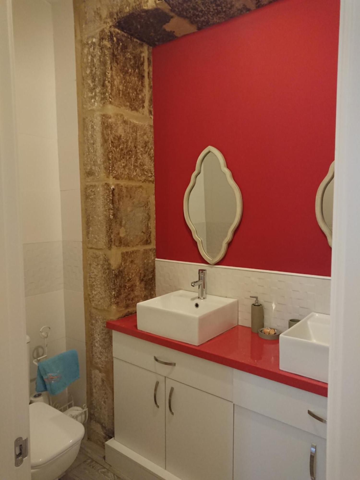 Rua Nova Apartment 28, 3 Dormitorios, Wifi, Ps4 Y Netflix, A 200M Catedral 圣地亚哥－德孔波斯特拉 外观 照片