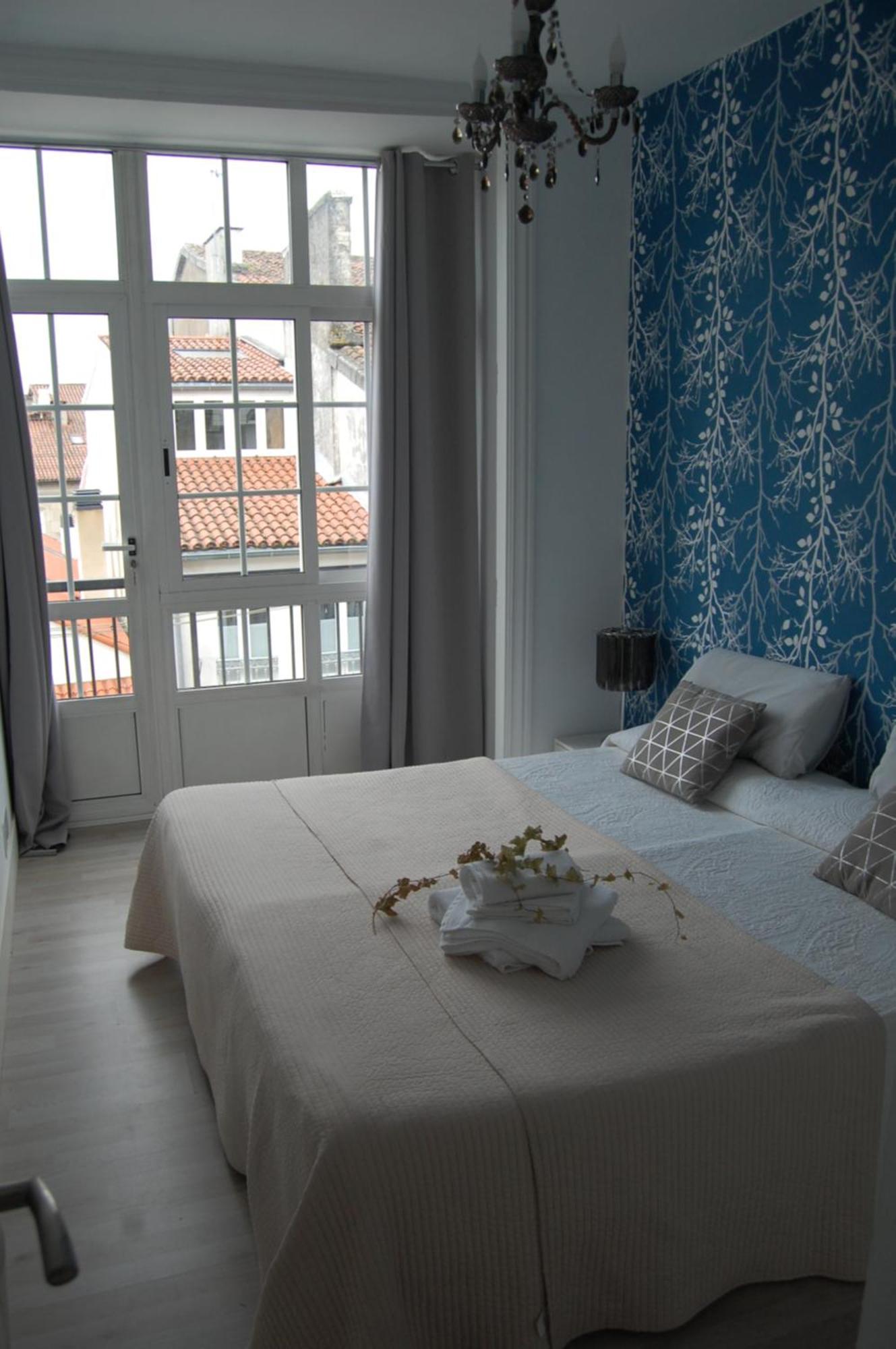 Rua Nova Apartment 28, 3 Dormitorios, Wifi, Ps4 Y Netflix, A 200M Catedral 圣地亚哥－德孔波斯特拉 外观 照片